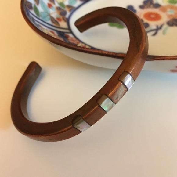 VTG BoHo Copper Cuff Bracelet with inlay MOP - Picture 11 of 12